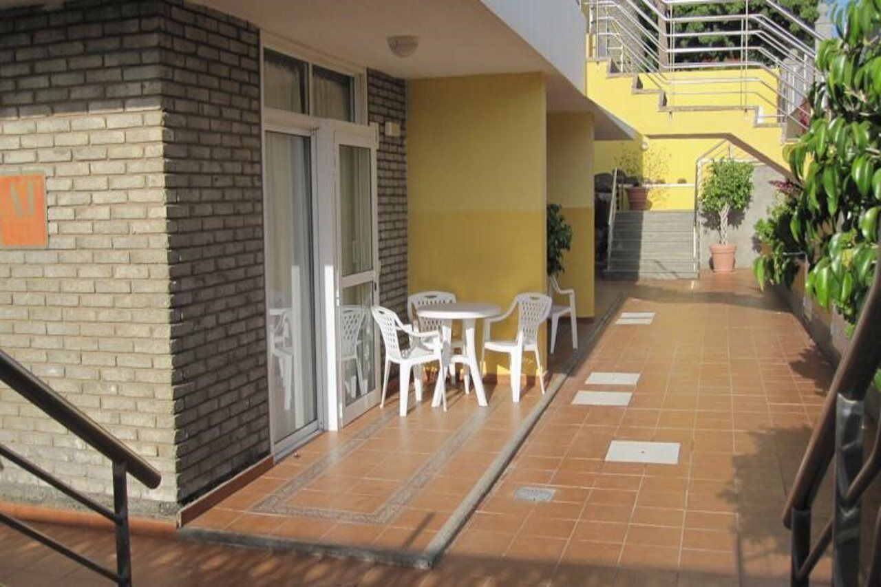 Apartamentos Sirena San Agustin  Bagian luar foto